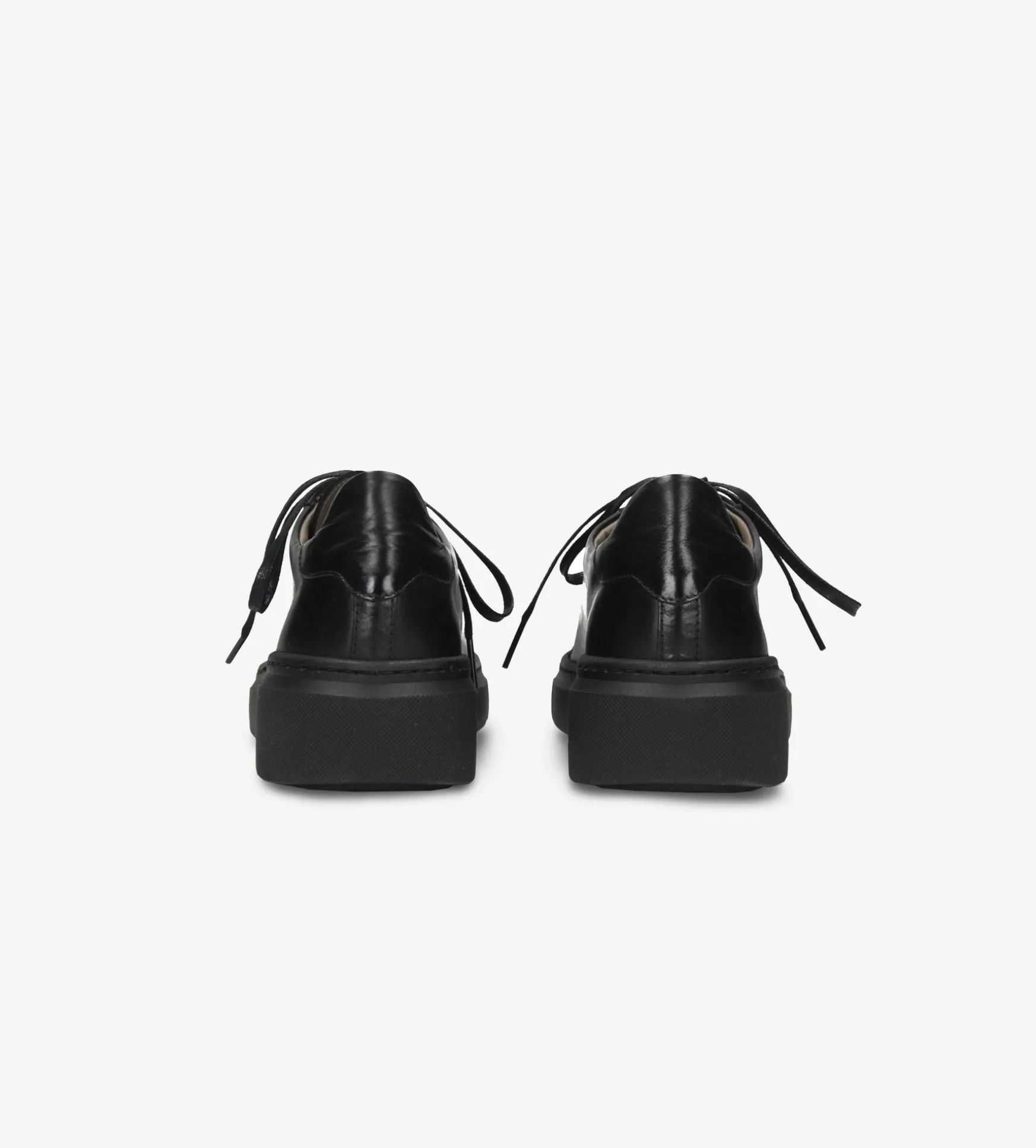 Czarne sneakersy damskie