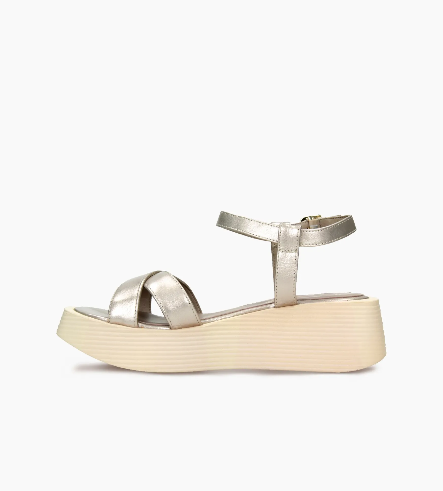 Złote sandały damskie